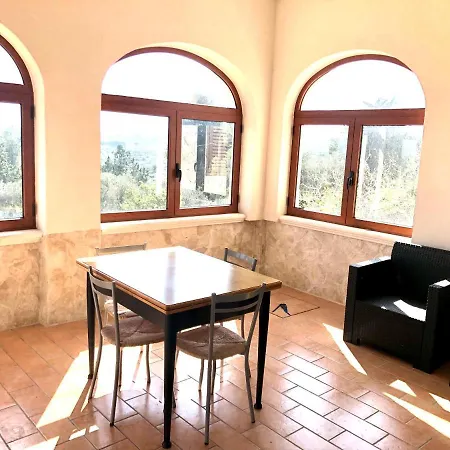 Badessa Villa